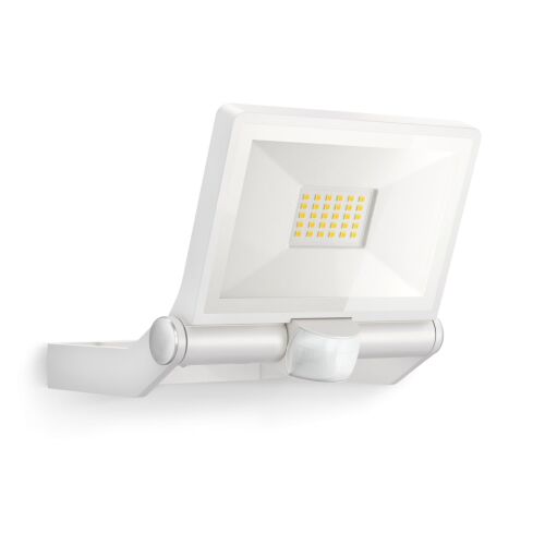 Naświetlacz z czujnikiem Steinel XLED ONE S LED PIR 18,6W 3000K 2050lm IP44 IK03 230V biały / aluminium