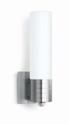 Lampa elewacyjna z czujnikiem ruchu i zmierzchu Steinel L 260 S LED PIR 9,87W 3000K 703lm IP44 IK03 230V srebrna / stal nierdzewna