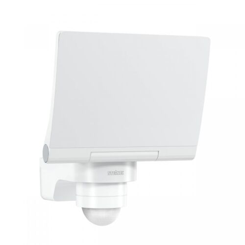 Naświetlacz z czujnikiem Steinel XLED PRO 240 LED PIR 19,3W 3000K 2124lm IP44 IK03 230V biały / tworzywo sztuczne
