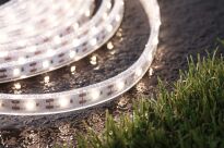 Taśma zewnętrzna LED solar 10m 3,2W DIM 3000K 28lm/m czujnik zmierzchu pilot 5V IP44 czarny / tworzywo sztuczne - 6