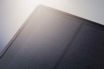 Taśma zewnętrzna LED solar 10m 3,2W DIM 3000K 28lm/m czujnik zmierzchu pilot 5V IP44 czarny / tworzywo sztuczne - 10